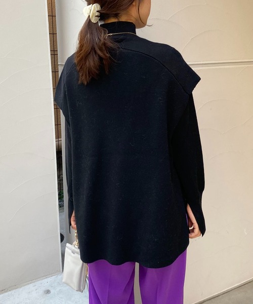 CAPRICIEUX LE'MAGE(カプリシューレマージュ)の「〈セットアイテム〉Vネックレイヤードプルオーバー(ニット/セーター・レディース・ブラック/ベージュ/イエロー・FREE)」の7枚目の写真