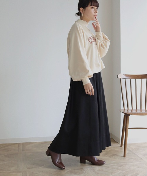 HER CLOSET(ハークローゼット)の「【shemoshelly】ショート丈裏毛ハイネック"CHARENTON"ロゴスウェット(スウェット・レディース・チャコールグレー/ブラック/グリーン/ヘザーグレー/ホワイト系その他・M)」の15枚目の写真