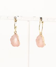 ピアス