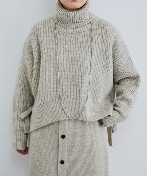 vis-`a-vis（ビサビ）の「【WEB限定】ウール混サイドリボンタートルネックニットプルオーバー（ニット/セーター・レディース・チャコールグレー/ライトグレー/イエロー・FREE）」の9枚目の写真