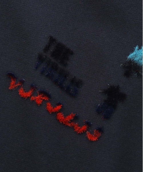 TOGA VIRILIS（トーガ ビリリース）の「TOGA VIRILIS Flock print sweatshirt トーガ ヴィリリース（スウェット・メンズ・ホワイト/ネイビー・48/46）」の6枚目の写真