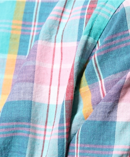 BEAMS PLUS（ビームスプラス）の「BEAMS PLUS / マドラスチェック BDシャツ（シャツ/ブラウス・メンズ・ピンク/ネイビー/レッド・X-SMALL/SMALL/XX-LARGE/MEDIUM/LARGE/X-LARGE）」の10枚目の写真