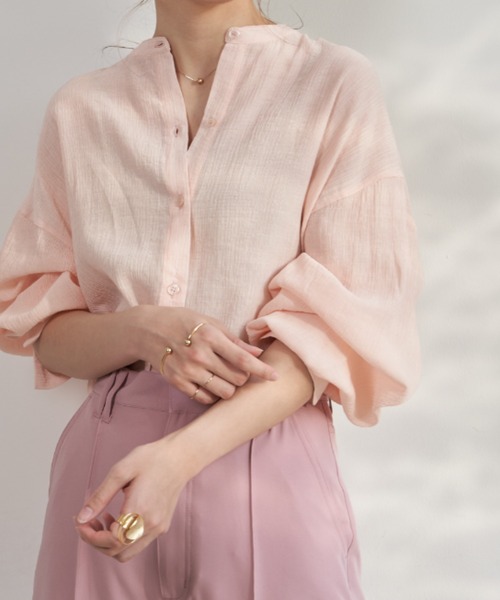 VANNIE U（ヴァニーユー）の「マルチバックシアーシャツ/バックボタンアレンジでマルチWAYに（シャツ/ブラウス・レディース・ピンク/アイボリー/ライトブルー・FREE）」の10枚目の写真