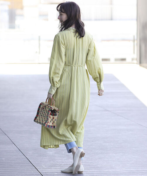 Ray BEAMS（レイビームス）の「Ray BEAMS / ストライプ サイド ギャザー ワンピース（ワンピース・レディース・ブラック/グリーン系その他2・ONE SIZE）」の6枚目の写真