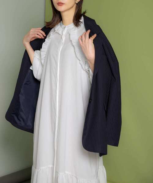 KBF（ケイビーエフ）の「『WEB/一部店舗限定』プチフリルストライプワンピース（ワンピース・レディース・ホワイト/ブルー系その他/ブラック・ONE）」の4枚目の写真