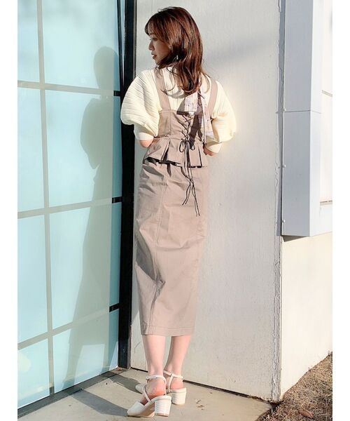 dazzlin(ダズリン)の「スカーフ付ランダムリブニット(ニット/セーター・レディース・アイボリー/ブラック/グリーン/ブルー・FREE)」の6枚目の写真