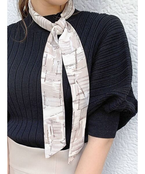 dazzlin(ダズリン)の「スカーフ付ランダムリブニット(ニット/セーター・レディース・アイボリー/ブラック/グリーン/ブルー・FREE)」の12枚目の写真