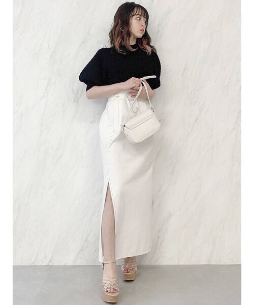 dazzlin(ダズリン)の「スカーフ付ランダムリブニット(ニット/セーター・レディース・アイボリー/ブラック/グリーン/ブルー・FREE)」の17枚目の写真