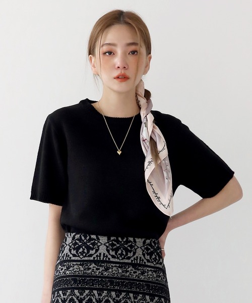 UNE MANSION(ユヌマンション)の「フラワープリントシルクスカーフ(バンダナ/スカーフ・レディース・イエロー/パープル/ブルー・ONE SIZE)」の20枚目の写真