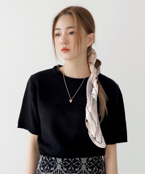 UNE MANSION(ユヌマンション)の「フラワープリントシルクスカーフ(バンダナ/スカーフ・レディース・イエロー/パープル/ブルー・ONE SIZE)」の22枚目の写真