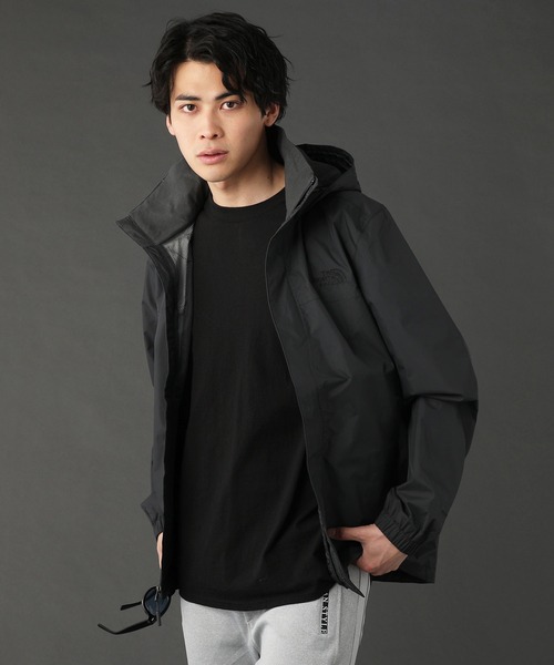 THE NORTH FACE（ザノースフェイス）の「ナイロンジャケット Men's Resolve 2 Jacket（ナイロンジャケット・メンズ・ブラック/ネイビー/ブラウン/オリーブ/ダークグレー・S/M/L/XL）」の3枚目の写真