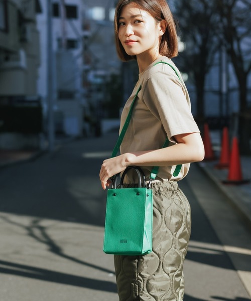 NaNa-NaNa（ナナナナ）の「nana-nana/ナナナナ A5 2way ショルダーバッグ ハンドバッグ（ショルダーバッグ・メンズ・グリーン・FREE）」の19枚目の写真