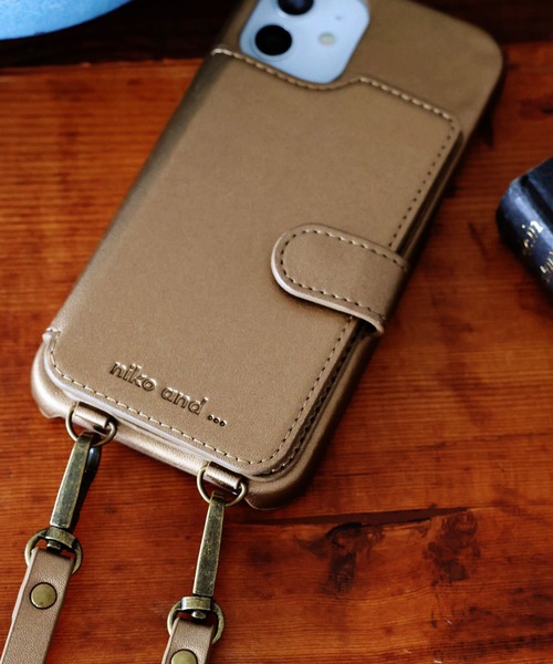 niko and...（ニコアンド）の「オリジナルベルト付きiPhoneケース(iPhone12)（スマホケース/カバー・レディース・ブラック/ブラウン/その他1/レッド/ベージュ/その他2・0）」の6枚目の写真