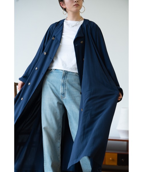 HANNE（アン）の「テロンチコート（ノーカラーコート・レディース・ベージュ/ネイビー・フリー）」の8枚目の写真