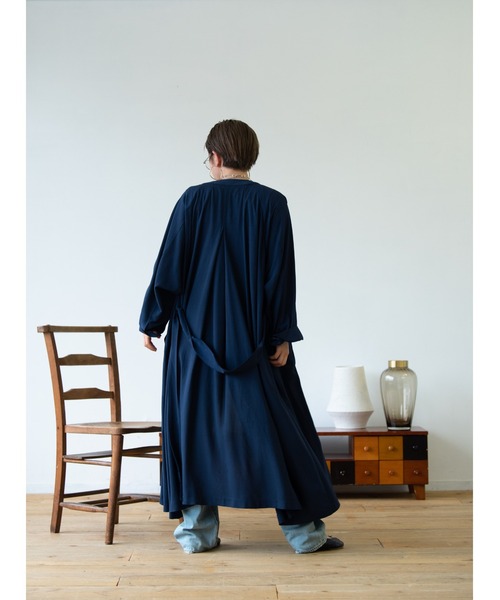 HANNE（アン）の「テロンチコート（ノーカラーコート・レディース・ベージュ/ネイビー・フリー）」の6枚目の写真