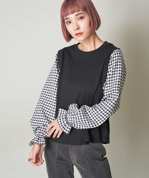 A de a.v.v(アードアー・ヴェ・ヴェ)の「袖チェックドッキングカットソー(Tシャツ/カットソー・レディース・ブラック・38/36)」の7枚目の写真