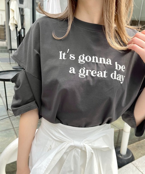 OLIVE des OLIVE（オリーブデオリーブ）の「クロップド丈肩開きＴシャツ（Tシャツ/カットソー・レディース・ライトグレー/オフホワイト/サックスブルー/スミクロ・FREE）」の6枚目の写真