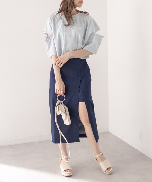 OLIVE des OLIVE（オリーブデオリーブ）の「クロップド丈肩開きＴシャツ（Tシャツ/カットソー・レディース・ライトグレー/オフホワイト/サックスブルー/スミクロ・FREE）」の15枚目の写真