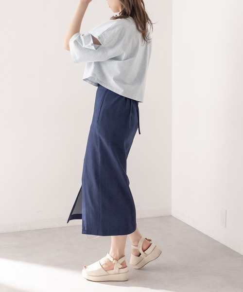 OLIVE des OLIVE（オリーブデオリーブ）の「クロップド丈肩開きＴシャツ（Tシャツ/カットソー・レディース・ライトグレー/オフホワイト/サックスブルー/スミクロ・FREE）」の7枚目の写真