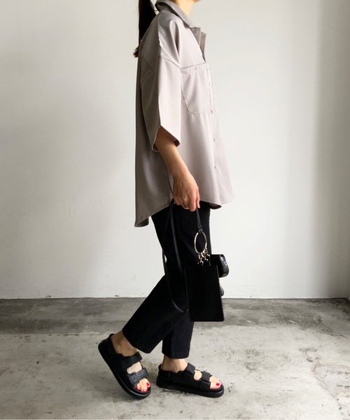 THE TWENTYSEVEN(ザ トゥエンティーセブン)の「The TWENTYSEVEN:PE TWILL WORK SHIRTS S/S ポリツイルワークシャツショートスリーブ(シャツ/ブラウス・レディース・ホワイト/ブラック/サックスブルー/グレイッシュベージュ・M/L/XL)」の13枚目の写真