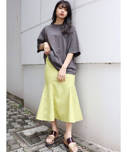 MURUA（ムルーア）の「リネンタッチハイウエストナローマーメイドスカート（スカート・レディース・ブラック/ベージュ/オリーブ/アイボリー・1/2/0）」の20枚目の写真