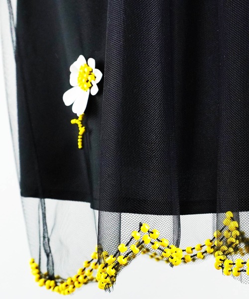 MSGM(エムエスジーエム)の「3D DAISY チュールドレス(ドレス・レディース・ブラック・38)」の4枚目の写真