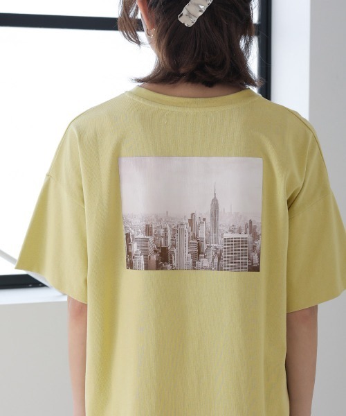 Bou Jeloud（ブージュルード）の「コットン天竺バックフォトプリントトップス（Tシャツ/カットソー・レディース・ブラック/ブラウン/オフホワイト/イエロー・FREE）」の13枚目の写真