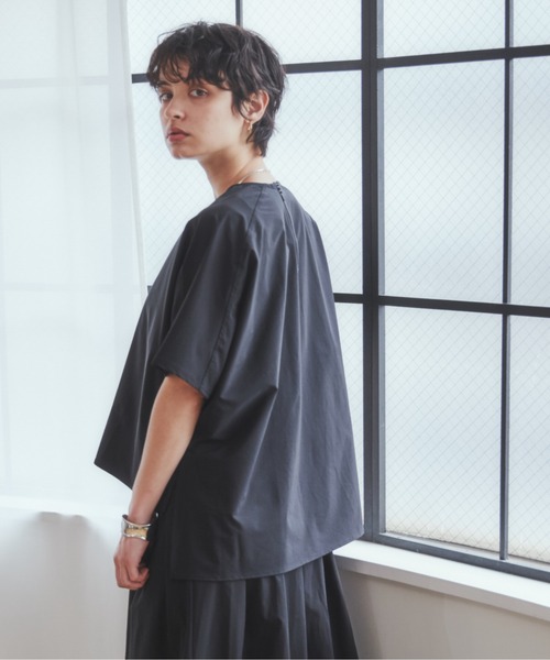 ANGIE(アンジー)の「【接触冷感】BIGシルエットプルオーバー(Tシャツ/カットソー・レディース・ブラック/ブラウン/グリーン・FREE)」の5枚目の写真