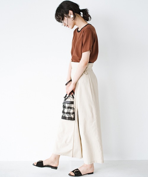 haco!（ハコ）の「シンプルTシャツに飽きた！コーデにアクセントが欲しい！そんなときにさっと着てかわいい　柄とシルエットで体操服見えを回避したリンガーTシャツby who made me（Tシャツ/カットソー・レディース・ホワイト×ブラック/ブラウン系その他・SMALL/MEDIUM/LARGE/X-LARGE）」の16枚目の写真