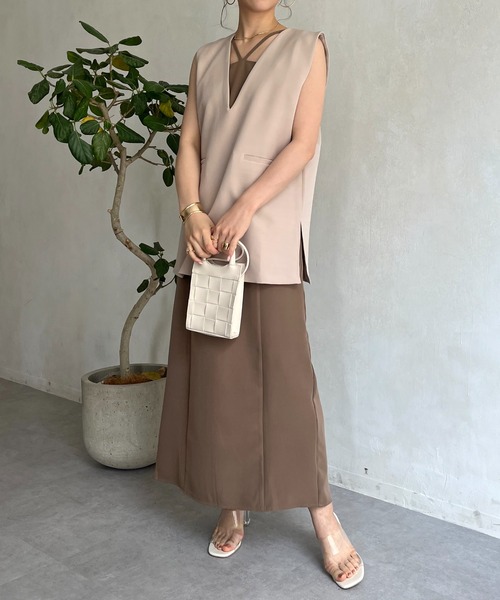 prose verse(プロズヴェール)の「クロスストラップナローキャミワンピ(ワンピース・レディース・グリーン/ブラウン/ブラック・フリ-)」の1枚目の写真