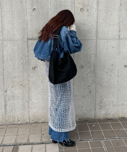 kutir（クティール）の「kutirlune／キャンバスショルダーバッグ（ショルダーバッグ・レディース・ホワイト/ブラック・FREE）」の4枚目の写真