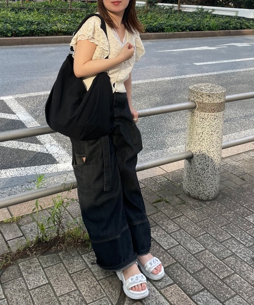 kutir（クティール）の「kutirlune／キャンバスショルダーバッグ（ショルダーバッグ・レディース・ホワイト/ブラック・FREE）」の10枚目の写真