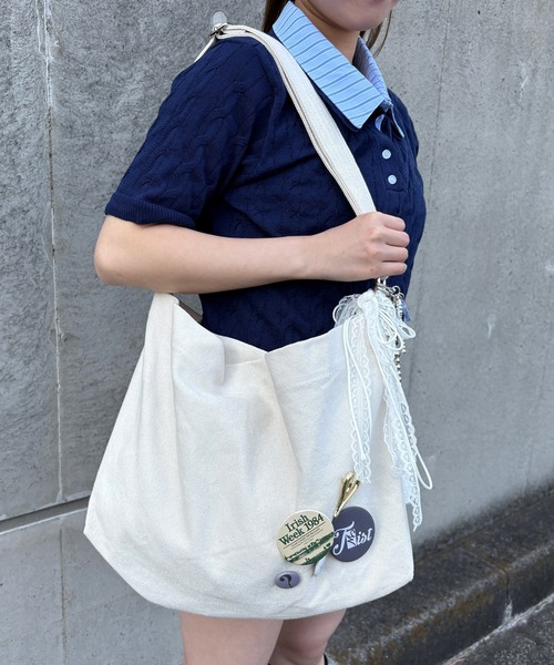 kutir（クティール）の「kutirlune／キャンバスショルダーバッグ（ショルダーバッグ・レディース・ホワイト/ブラック・FREE）」の17枚目の写真