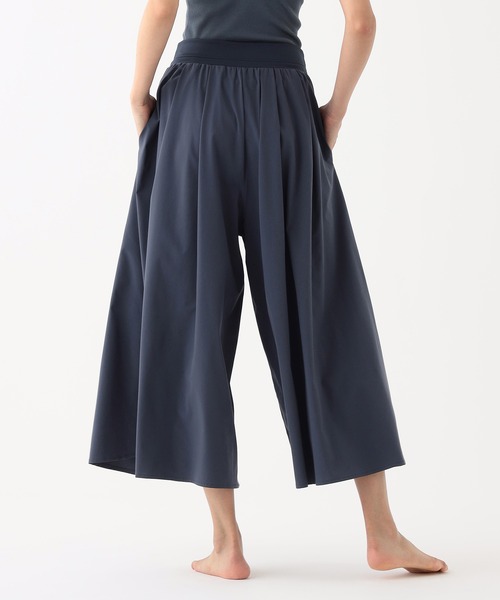 Chacott（チャコット）の「タフタロングガウチョパンツ
