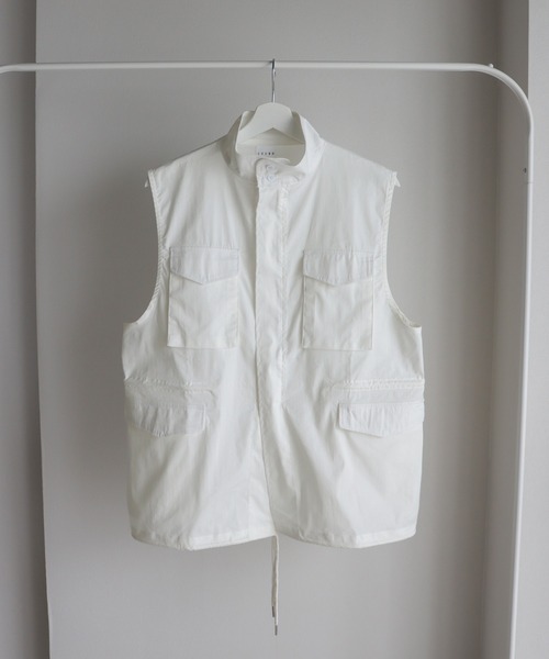 COURO（コウロ）の「M-65ミリタリーベスト（ベスト・レディース・ホワイト/ブラック/カーキ・FREE）」の10枚目の写真