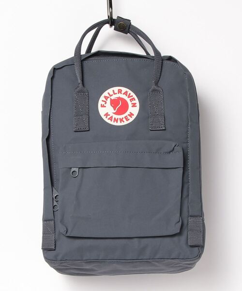 FJALL RAVEN (フェールラーベン)の「Kanken Laptop 13インチ(FJALLRAVEN/フェールラーベン)(バックパック/リュック・レディース・ブラック/ネイビー/グレー系/グレー系1/ブラウン系/グリーン系/イエロー系/レッド系/スカイブルー/ライトグリーン/コバルトブルー/ダークブラック・ONE SIZE/FREE)」の4枚目の写真