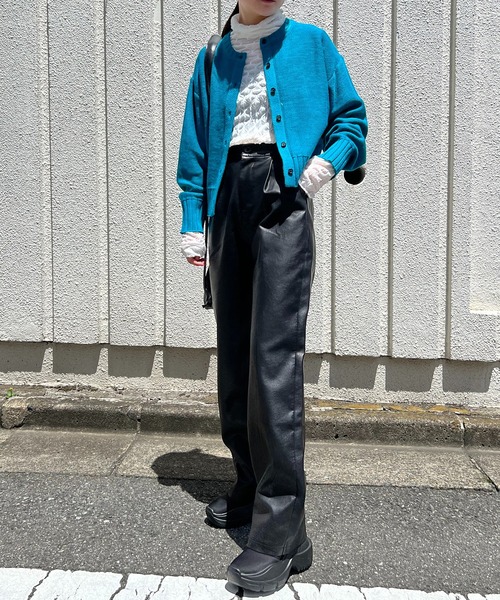 Jewelobe(ジュエローブ)の「度詰め天竺裏編みタッチショートカーディガン(カーディガン/ボレロ・レディース・ブラック/ピンク/イエロー/ブルー/アイボリー・FREE)」の16枚目の写真