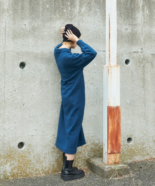 Auntie Rosa Holiday（アンティローザホリデー）の「ポロニット