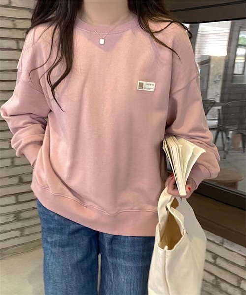 FREE STYLISTS(フリー スタイリスト)の「サイドスリットプルオーバー(Tシャツ/カットソー・レディース・パープル/ピンク/ボルドー/ライトベージュ/ブルー・FREE)」の1枚目の写真