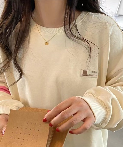 FREE STYLISTS(フリー スタイリスト)の「サイドスリットプルオーバー(Tシャツ/カットソー・レディース・パープル/ピンク/ボルドー/ライトベージュ/ブルー・FREE)」の12枚目の写真