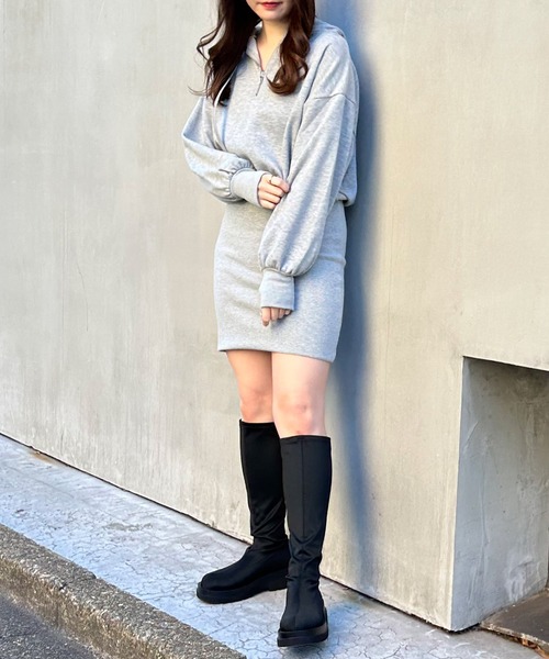 sheller(シェリエ)バックZIPスウェットミニワンピース シェリエ sheller バックZIPスウェットミニワンピース