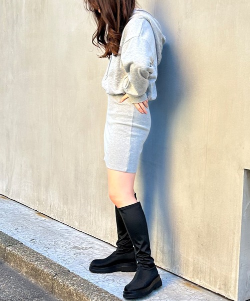 INGNI（イング）の「フードZIPスウェットミニワンピース（スウェット・レディース・グレー/ブラック/アイボリー・M）」の19枚目の写真