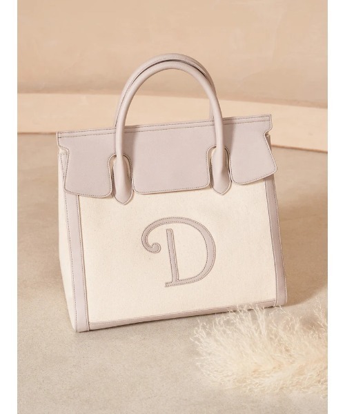 Darich（ダーリッチ）の「Dモチーフトートバッグ（トートバッグ・レディース・キャメル/ピンクベージュ/アイボリー/ブラック・FREE）」の4枚目の写真