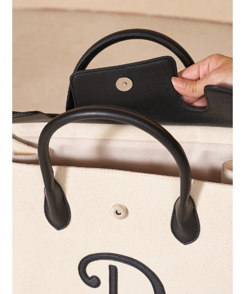 Darich（ダーリッチ）の「Dモチーフトートバッグ（トートバッグ・レディース・キャメル/ピンクベージュ/アイボリー/ブラック・FREE）」の15枚目の写真