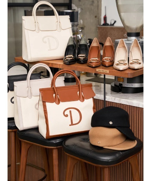 Darich（ダーリッチ）の「Dモチーフトートバッグ（トートバッグ・レディース・キャメル/ピンクベージュ/アイボリー/ブラック・FREE）」の19枚目の写真