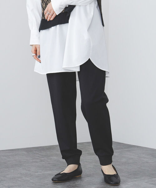 BEAMS HEART(ビームスハート)の「BEAMS HEART / 裾リブ イージーパンツ(その他パンツ・レディース・ブラック/オリーブ/ベージュ・SMALL/MEDIUM)」の6枚目の写真