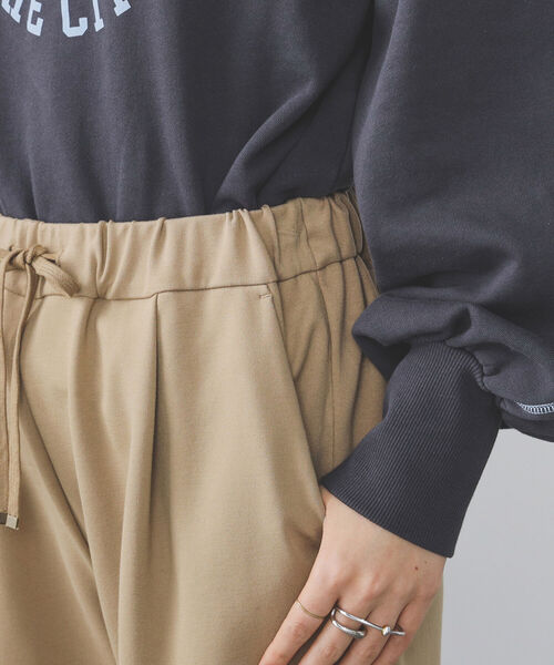 BEAMS HEART(ビームスハート)の「BEAMS HEART / 裾リブ イージーパンツ(その他パンツ・レディース・ブラック/オリーブ/ベージュ・SMALL/MEDIUM)」の17枚目の写真