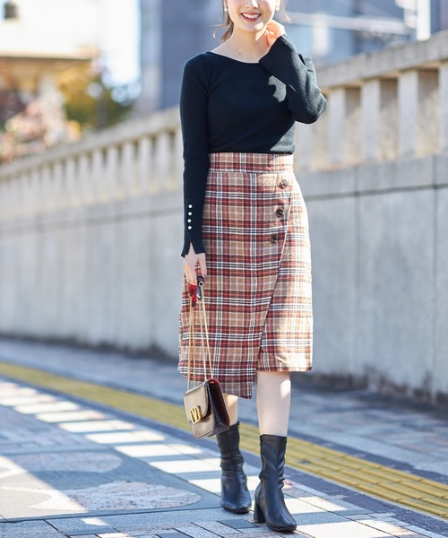 tocco closet（トッコ　クローゼット）の「前後２ＷＡＹ袖口パール付きリブニットプルオーバー（ニット/セーター・レディース・ブラック/オフホワイト/ピンクベージュ・M）」の19枚目の写真