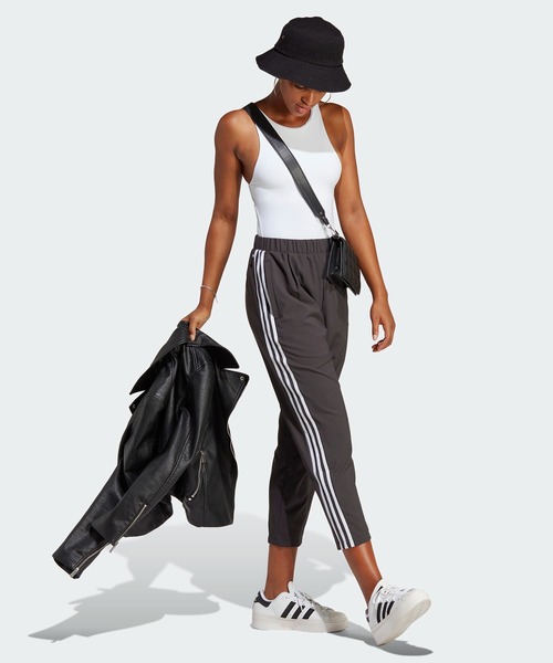 adidas（アディダス）の「ウーブンパンツ / アディダスオリジナルス adidas Originals（スウェットパンツ・レディース・ブラック・X-SMALL/LARGE/MEDIUM/SMALL/XX-LARGE/X-LARGE）」の5枚目の写真