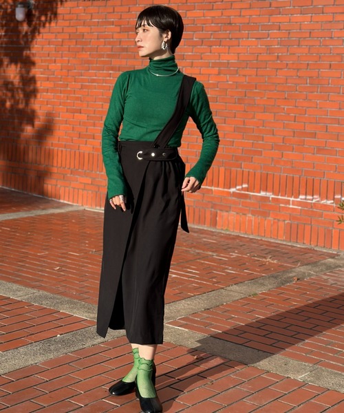 deux amour（ドゥーザムール）の「ワンショルダーロングスカート（スカート・レディース・ライトグレー/ブラック・MEDIUM）」の4枚目の写真